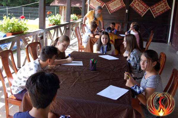 Atelier de scriere creativă în tabără